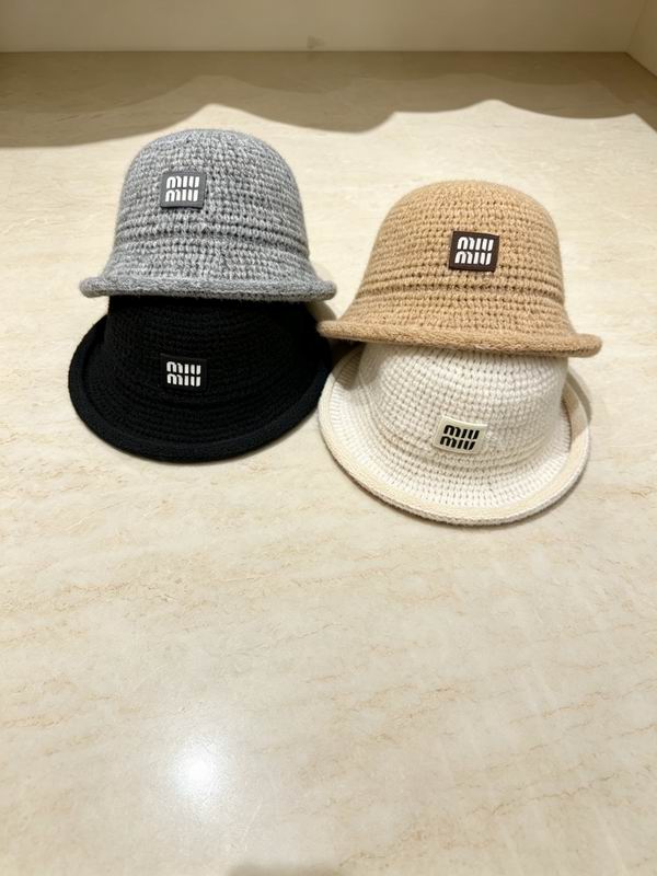 Miumiu hat dx66